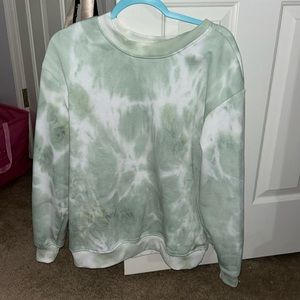 Tie-Dye Green Crew Neck